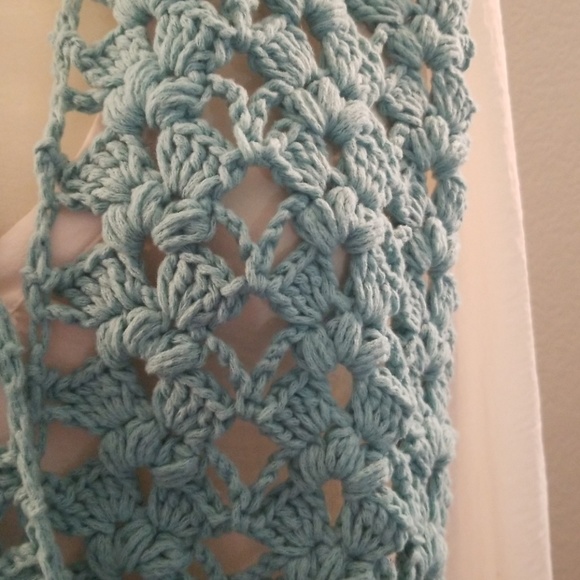 Handmade versatile infinity scarf - Picture 2 of 6